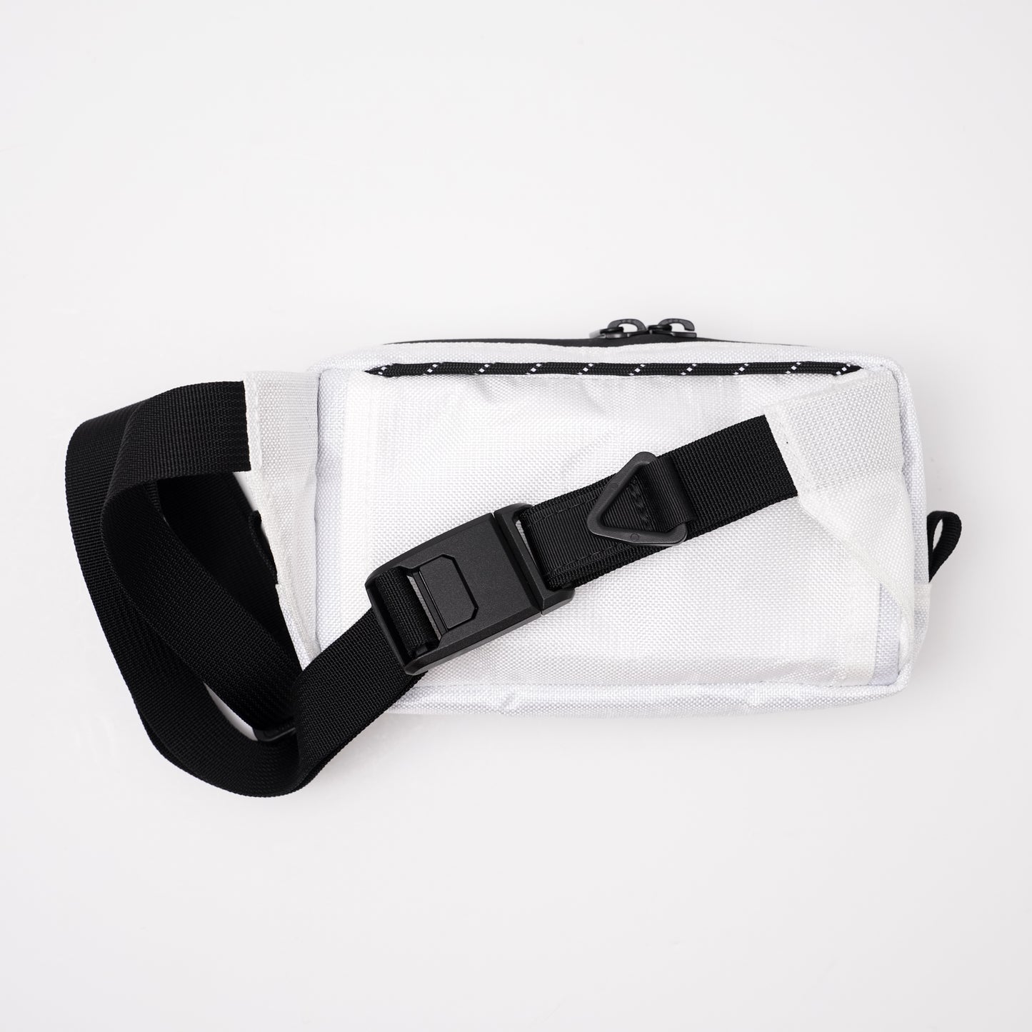 The Sling - ULTRA400 White Lightning / EPX200 Bright Blue (loop)