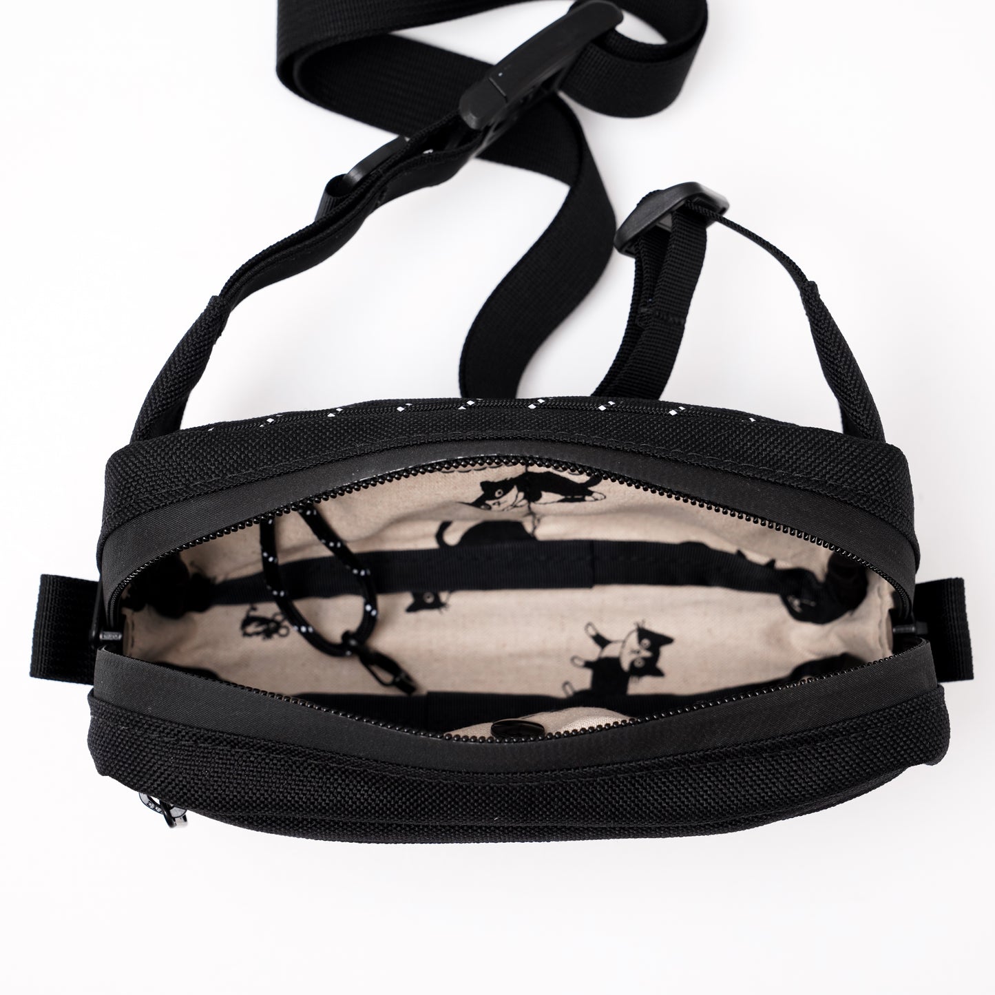 The Sling - Black / Cats