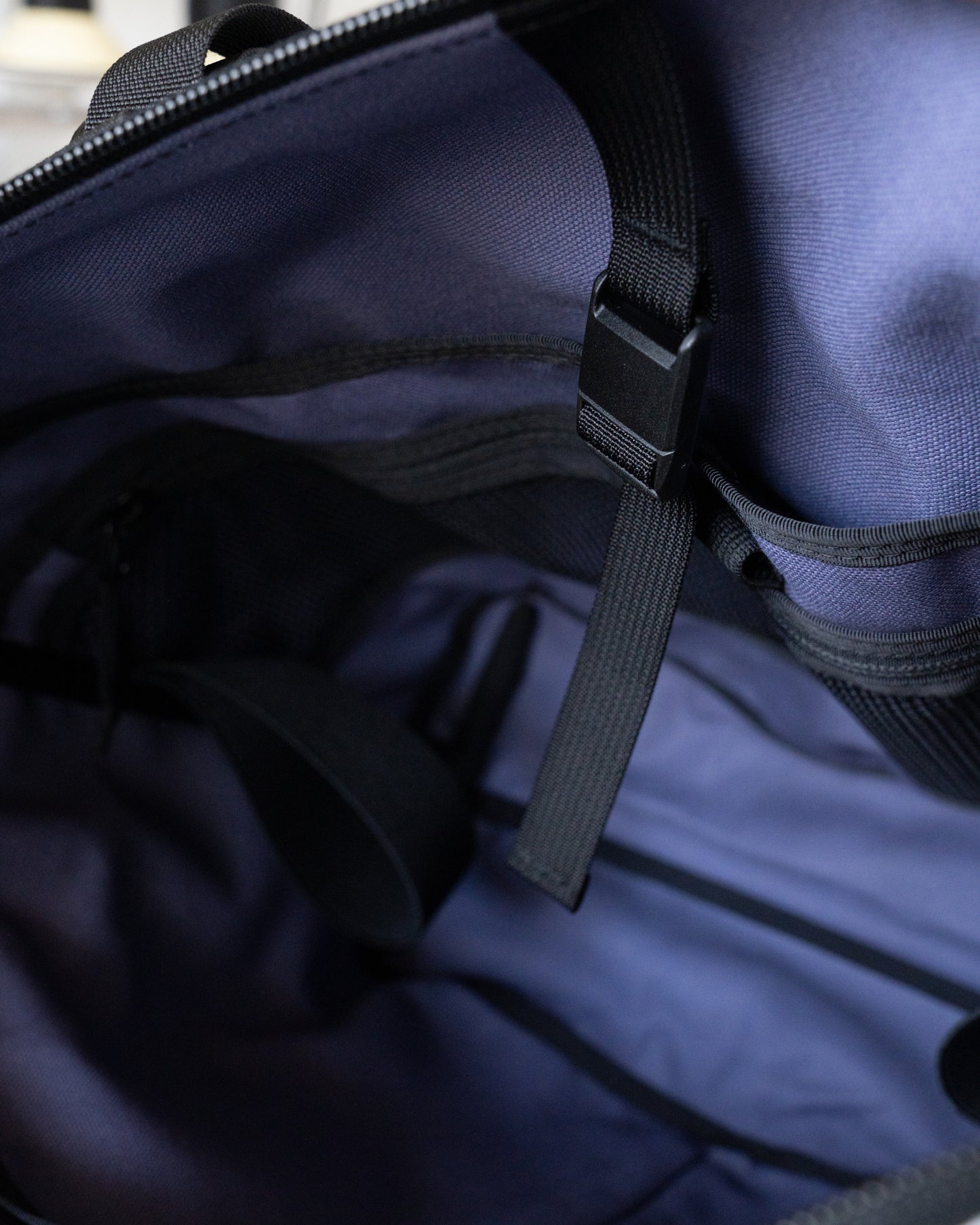 Field Tote - Multicam Alpine/Purple