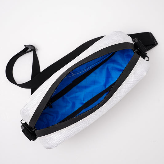 The Bigger Sling - ULTRA400 White Lightning / EPX200 Bright Blue (loop)