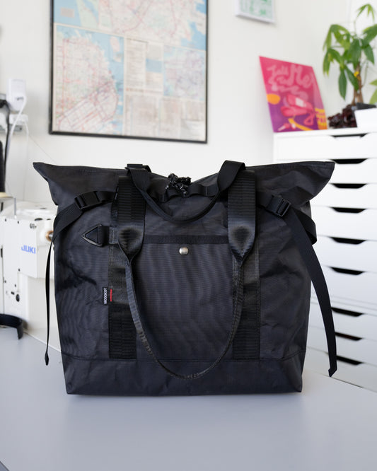 Field Tote - Black Dyneema